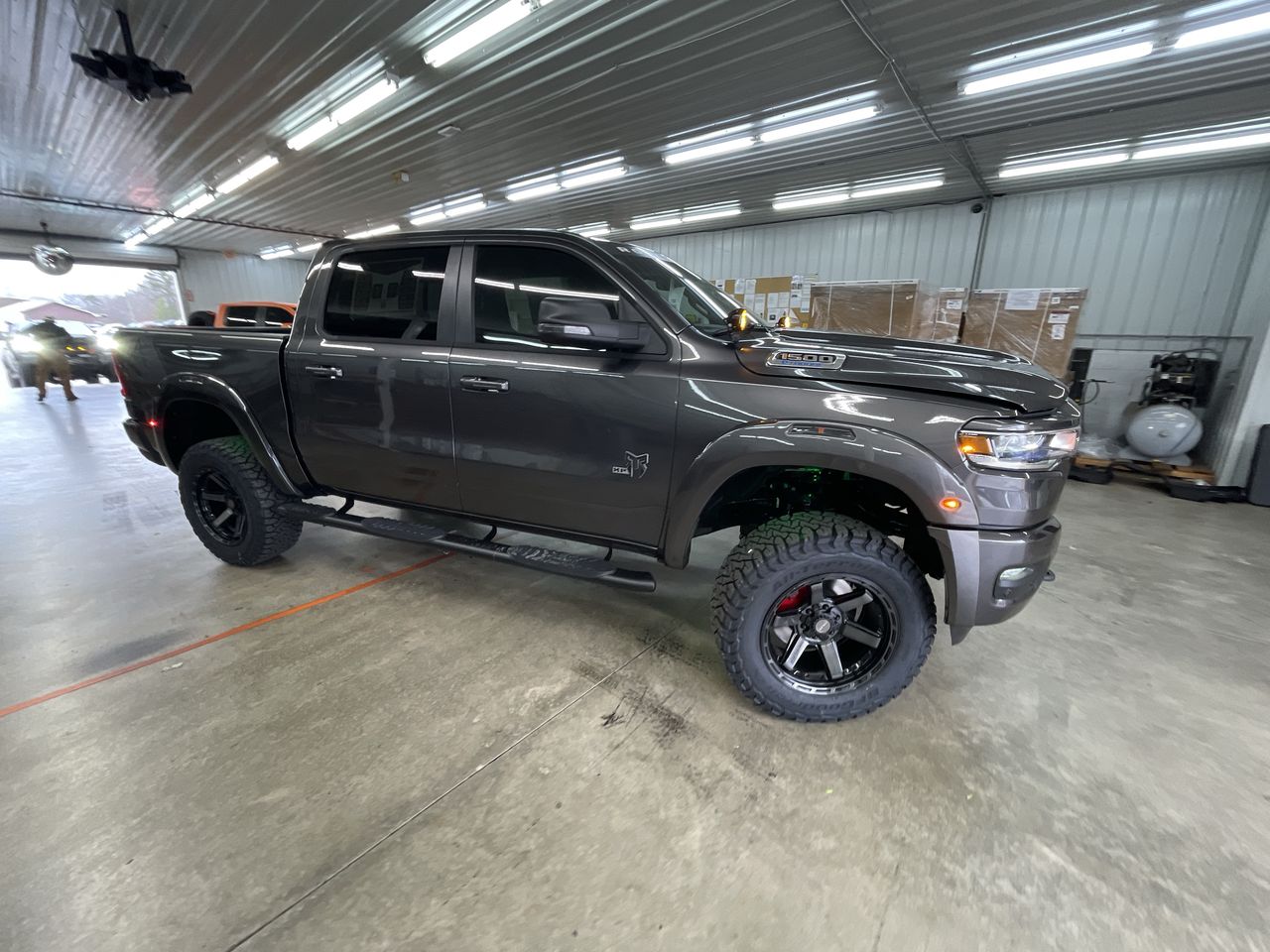 Vehicle Image 2
