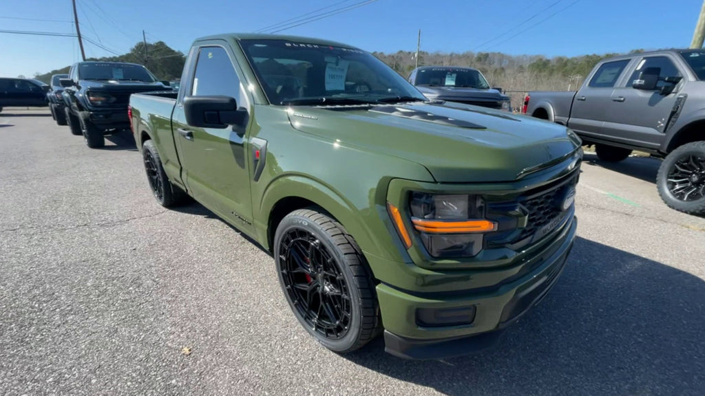 Vehicle Image 6