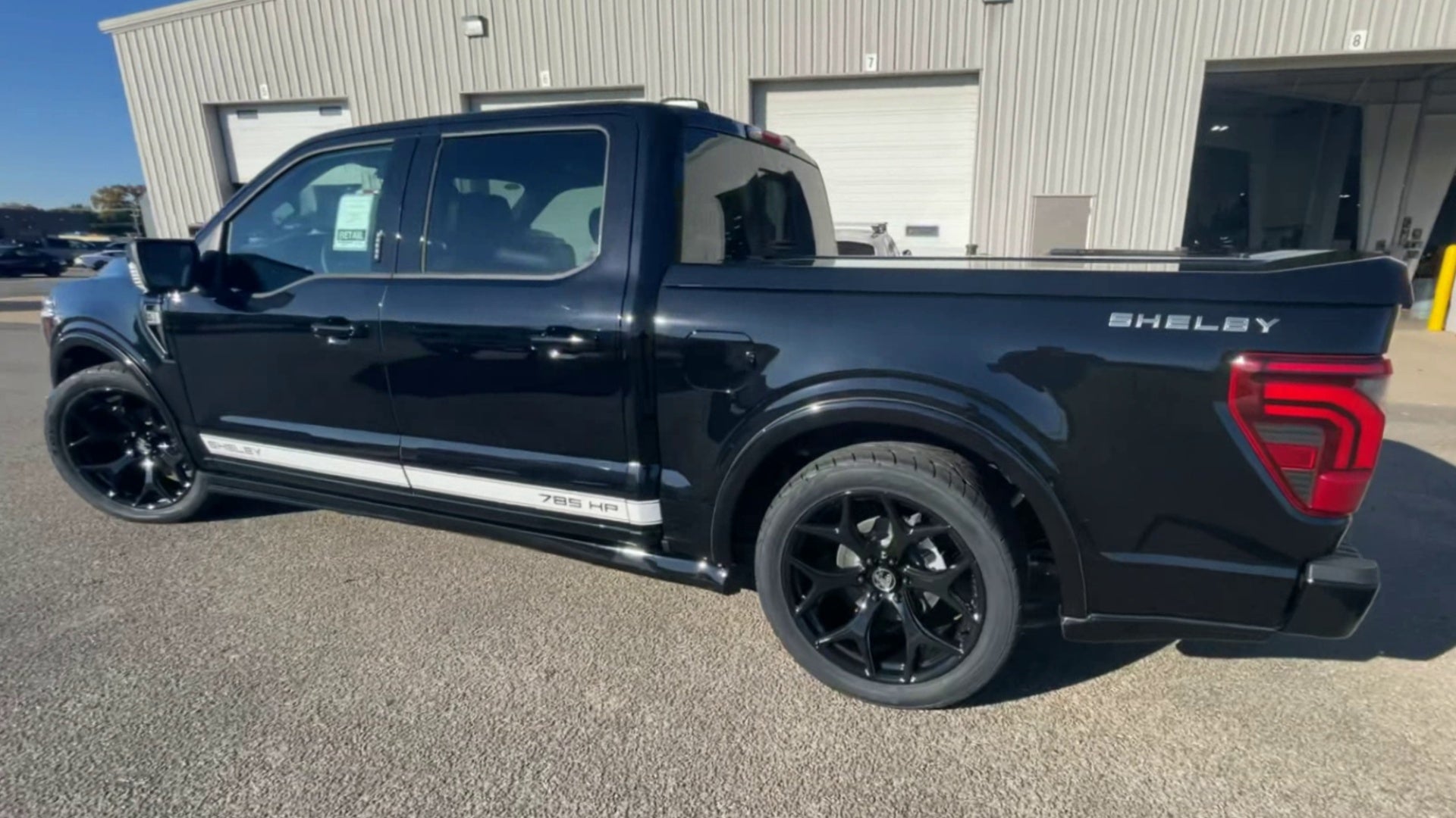 Vehicle Image 6