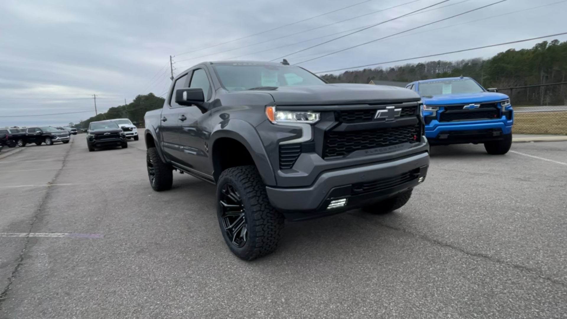 Vehicle Image 6