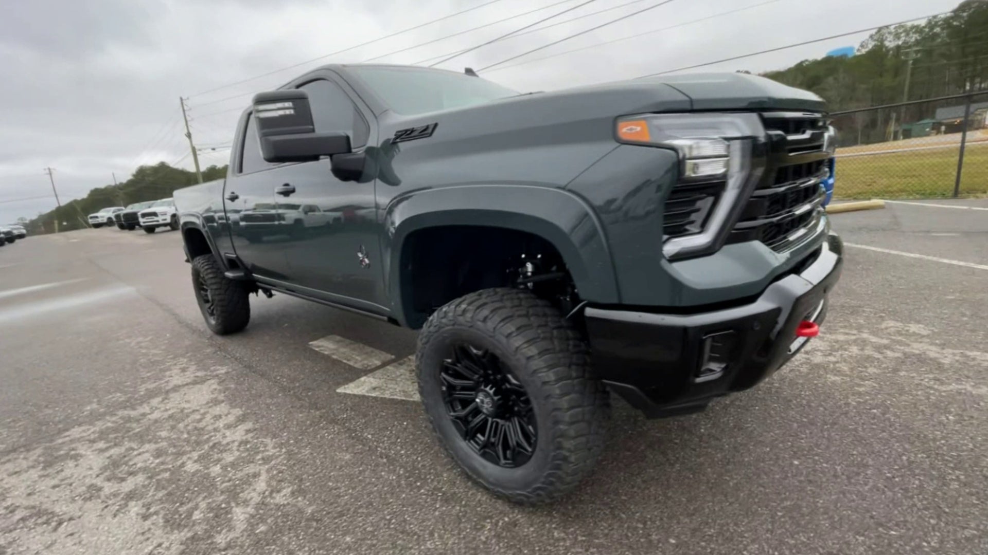 Vehicle Image 6