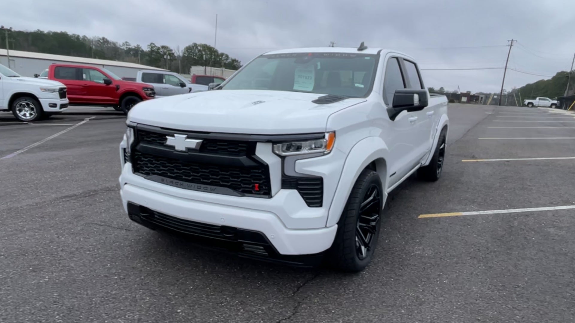 Vehicle Image 6