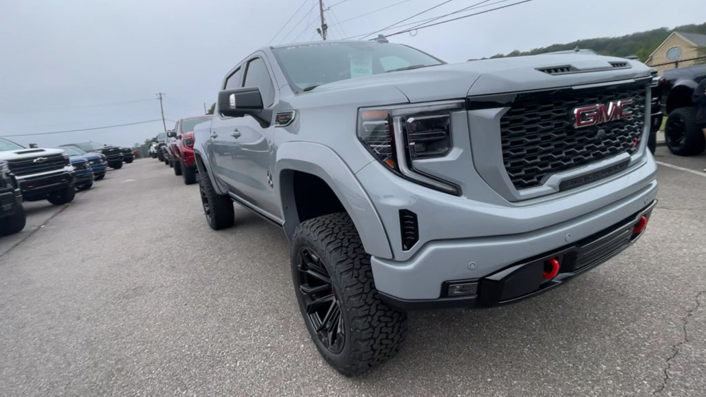Vehicle Image 6