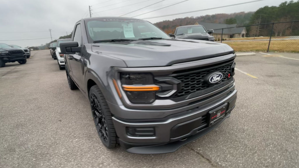 Vehicle Image 6