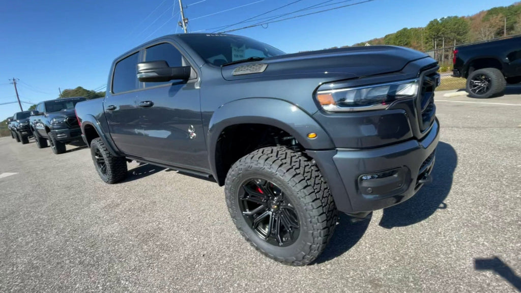 Vehicle Image 6