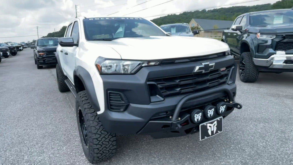 Vehicle Image 6