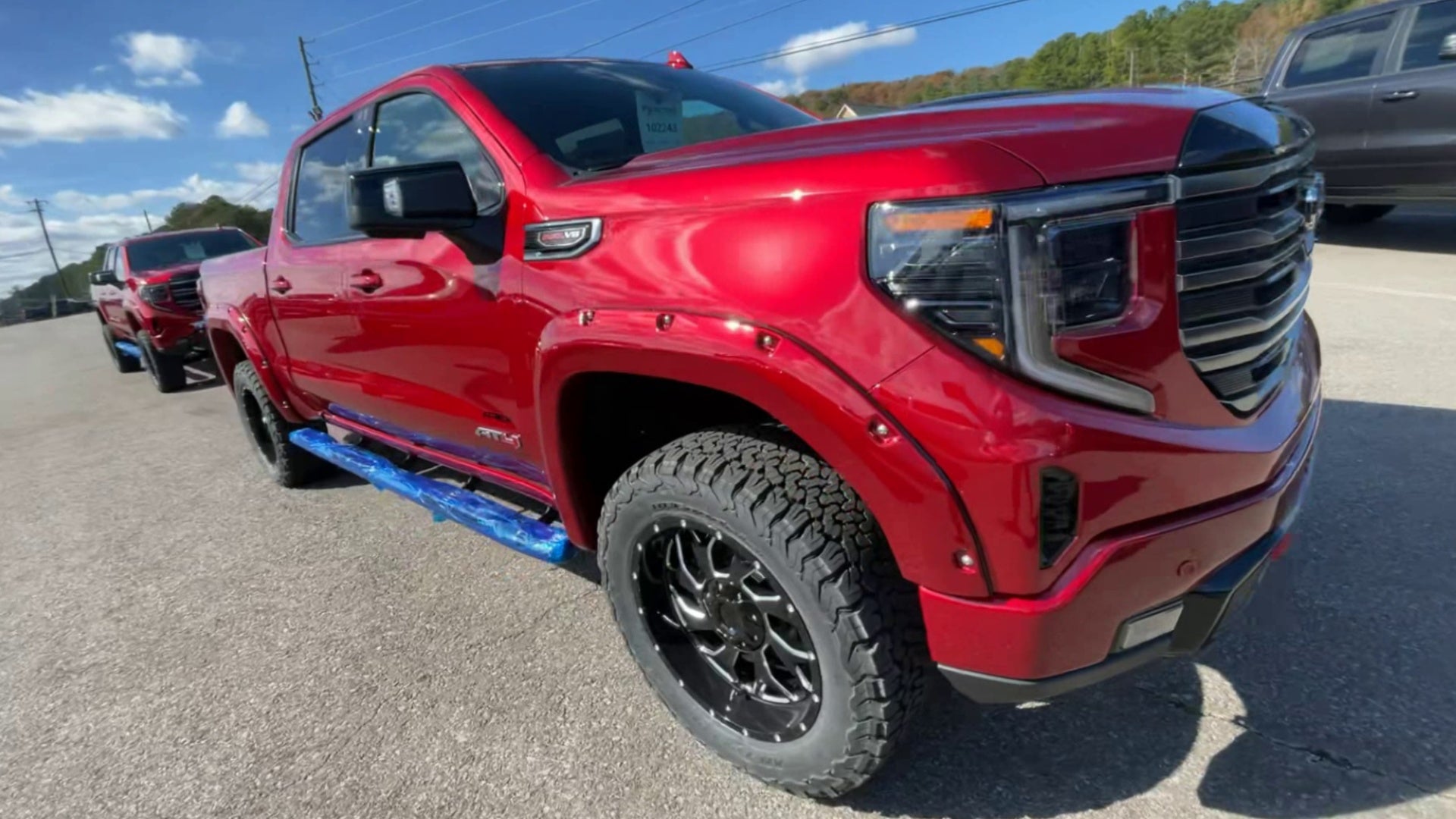 Vehicle Image 6