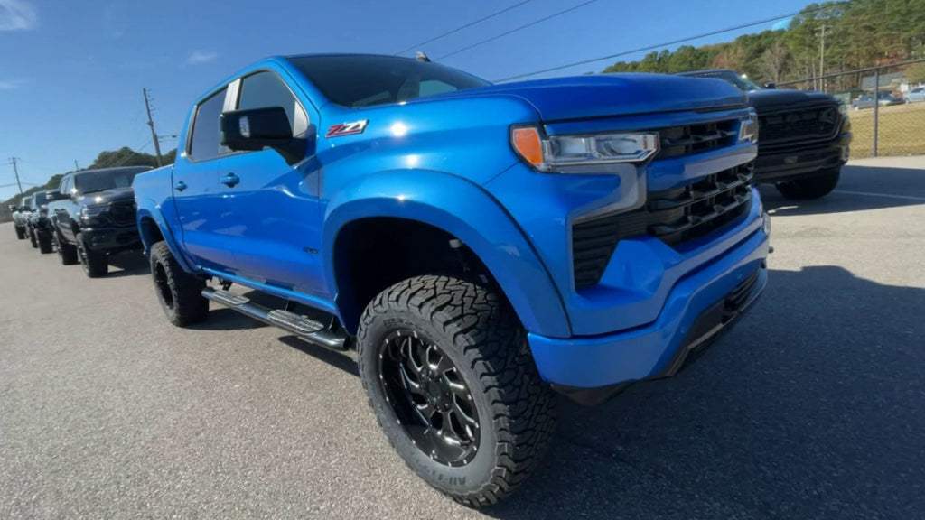 Vehicle Image 6
