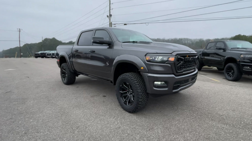 Vehicle Image 6