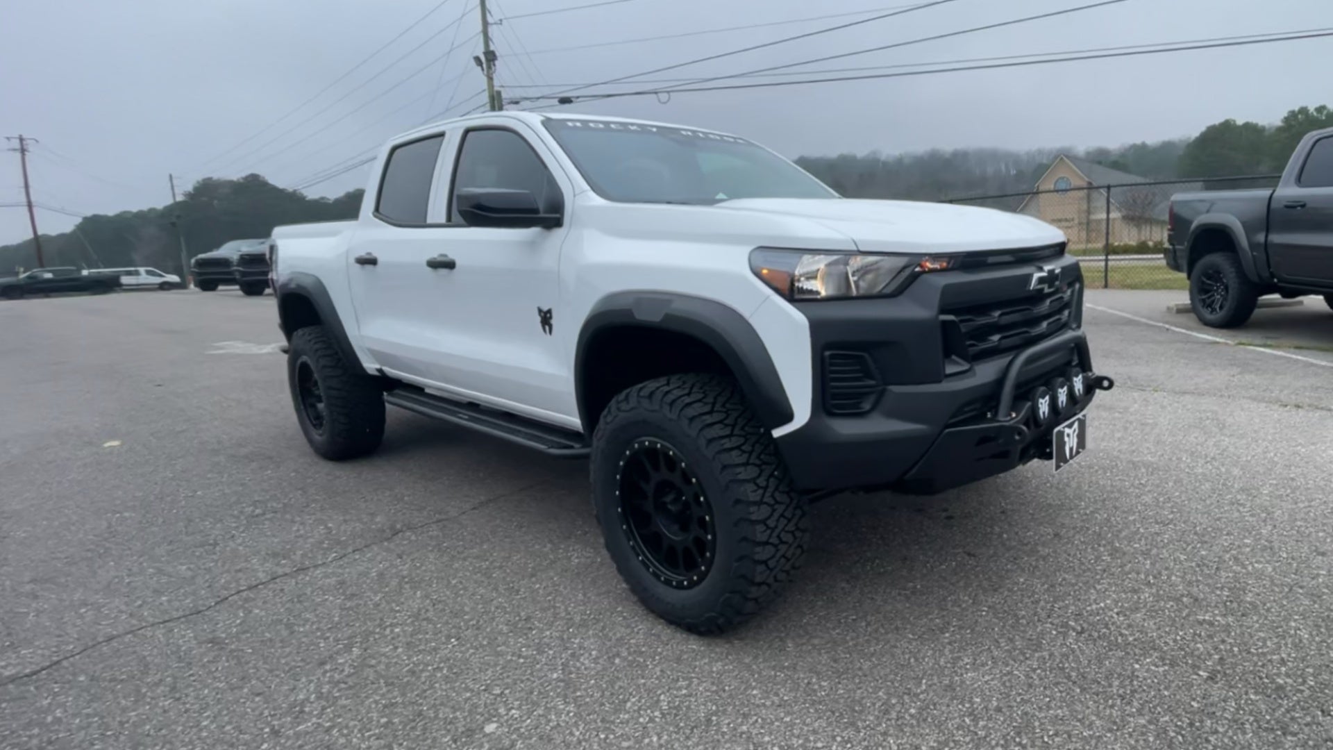 Vehicle Image 6