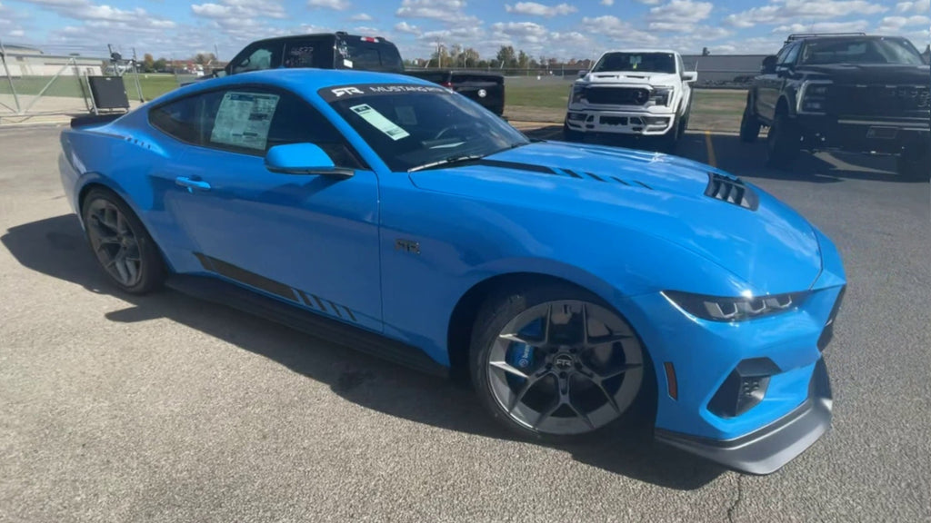 Vehicle Image 6