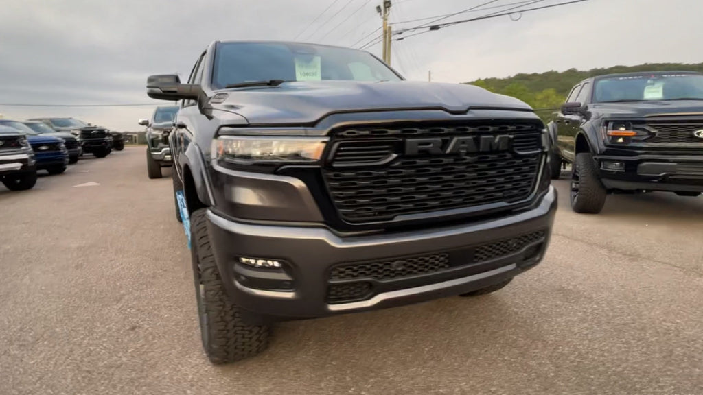 Vehicle Image 6