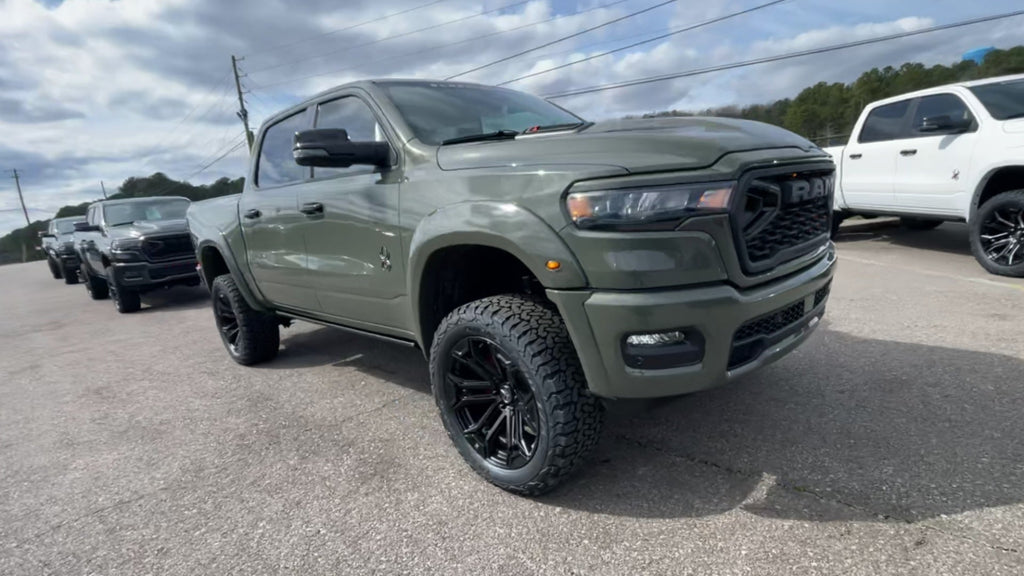 Vehicle Image 6