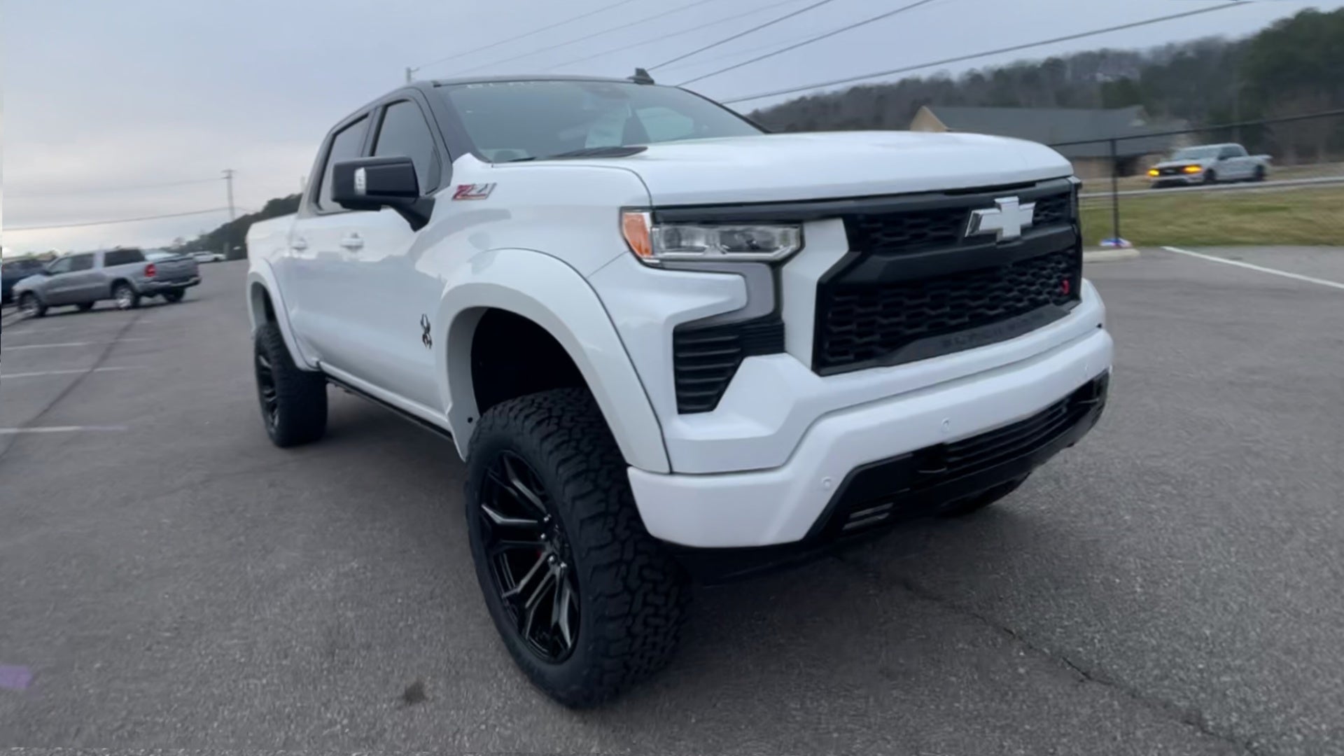 Vehicle Image 6