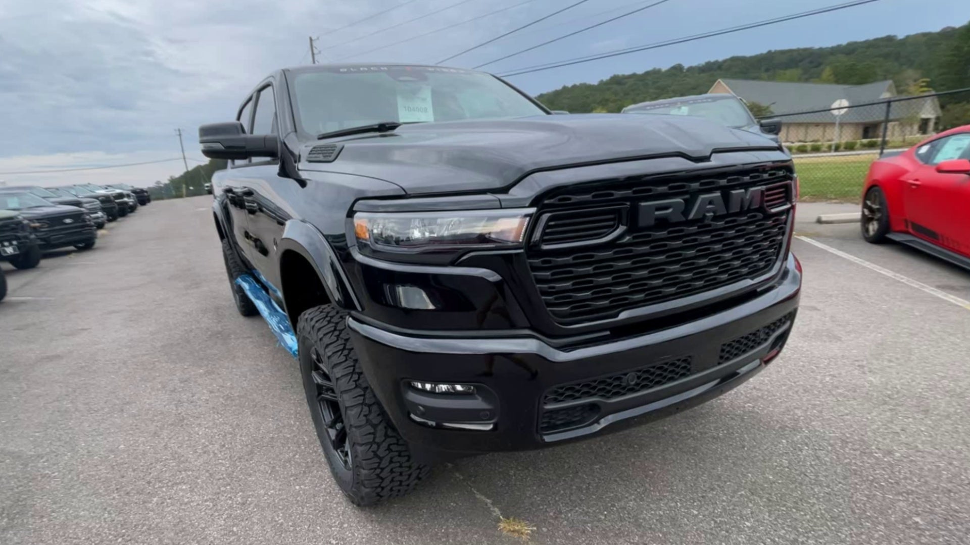 Vehicle Image 6