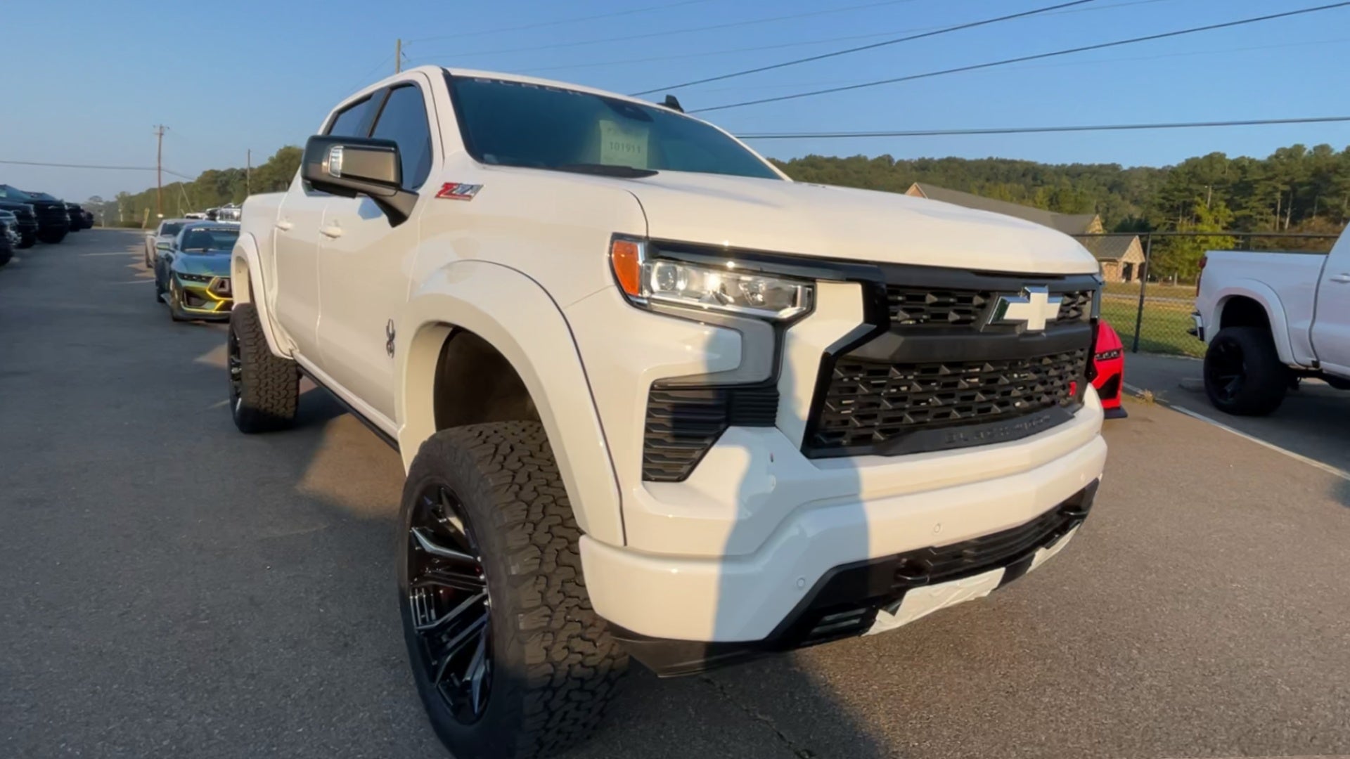 Vehicle Image 6