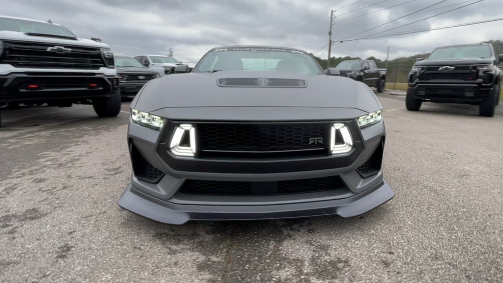 Vehicle Image 6