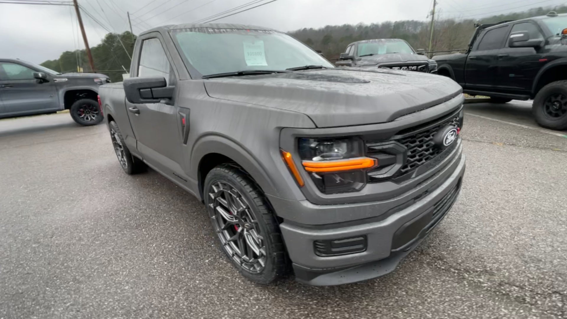 Vehicle Image 6
