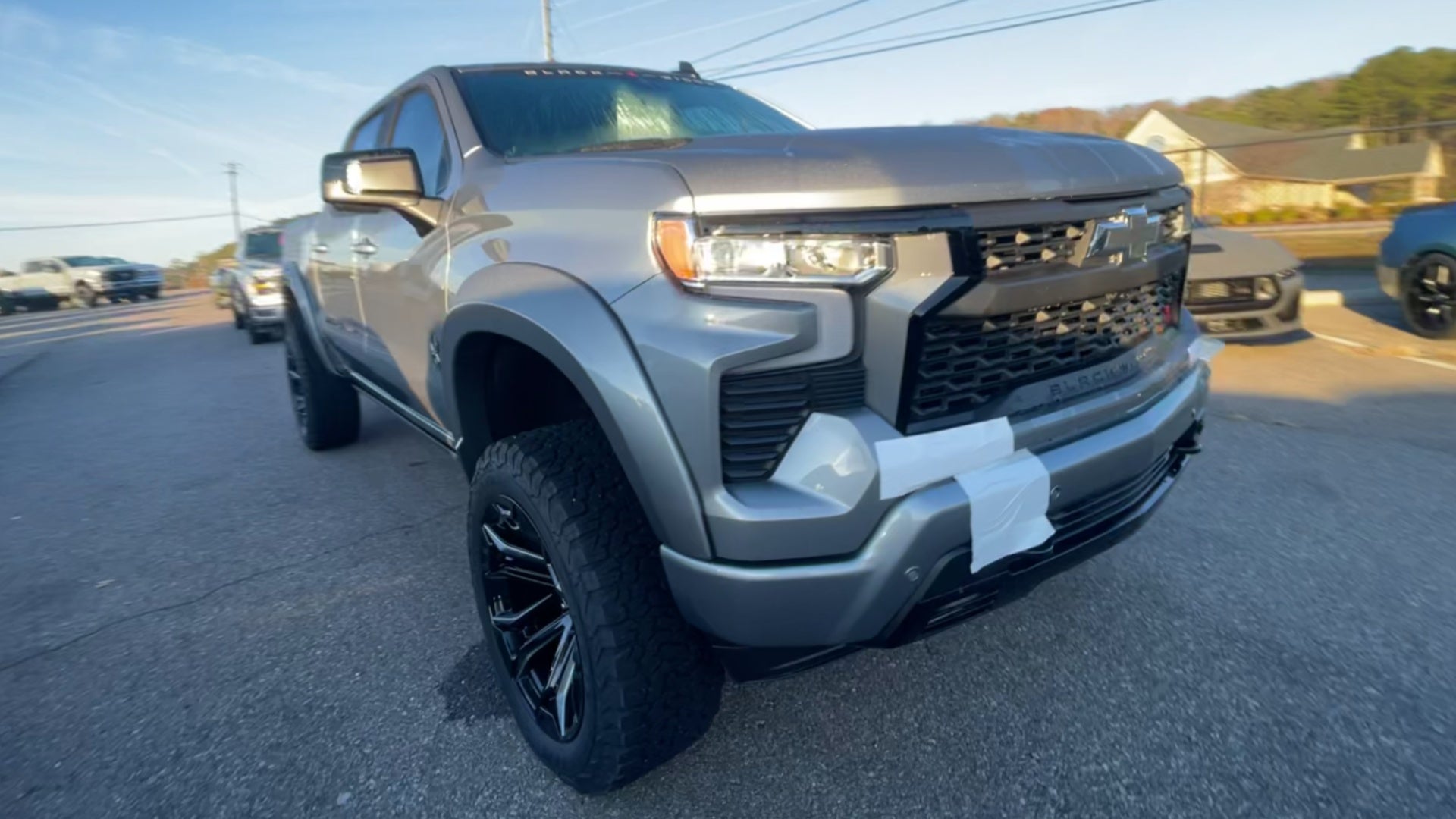 Vehicle Image 6