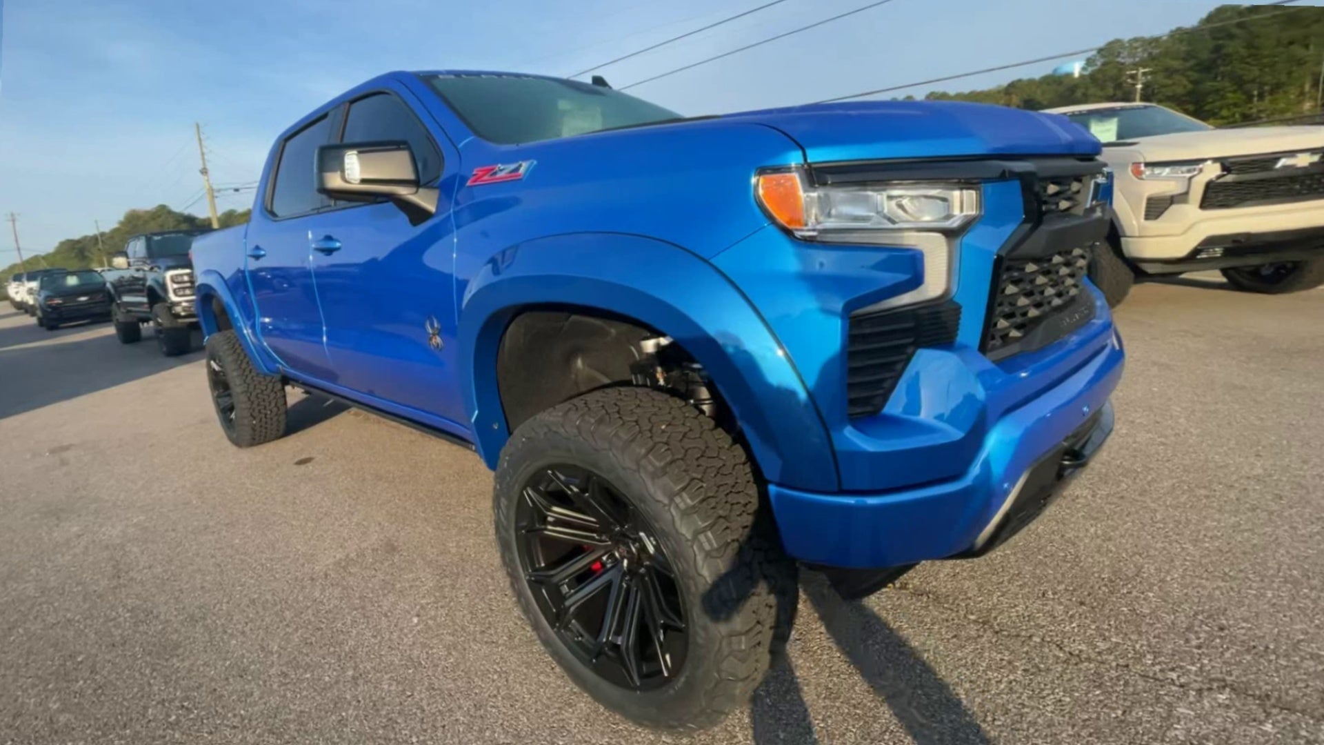 Vehicle Image 6