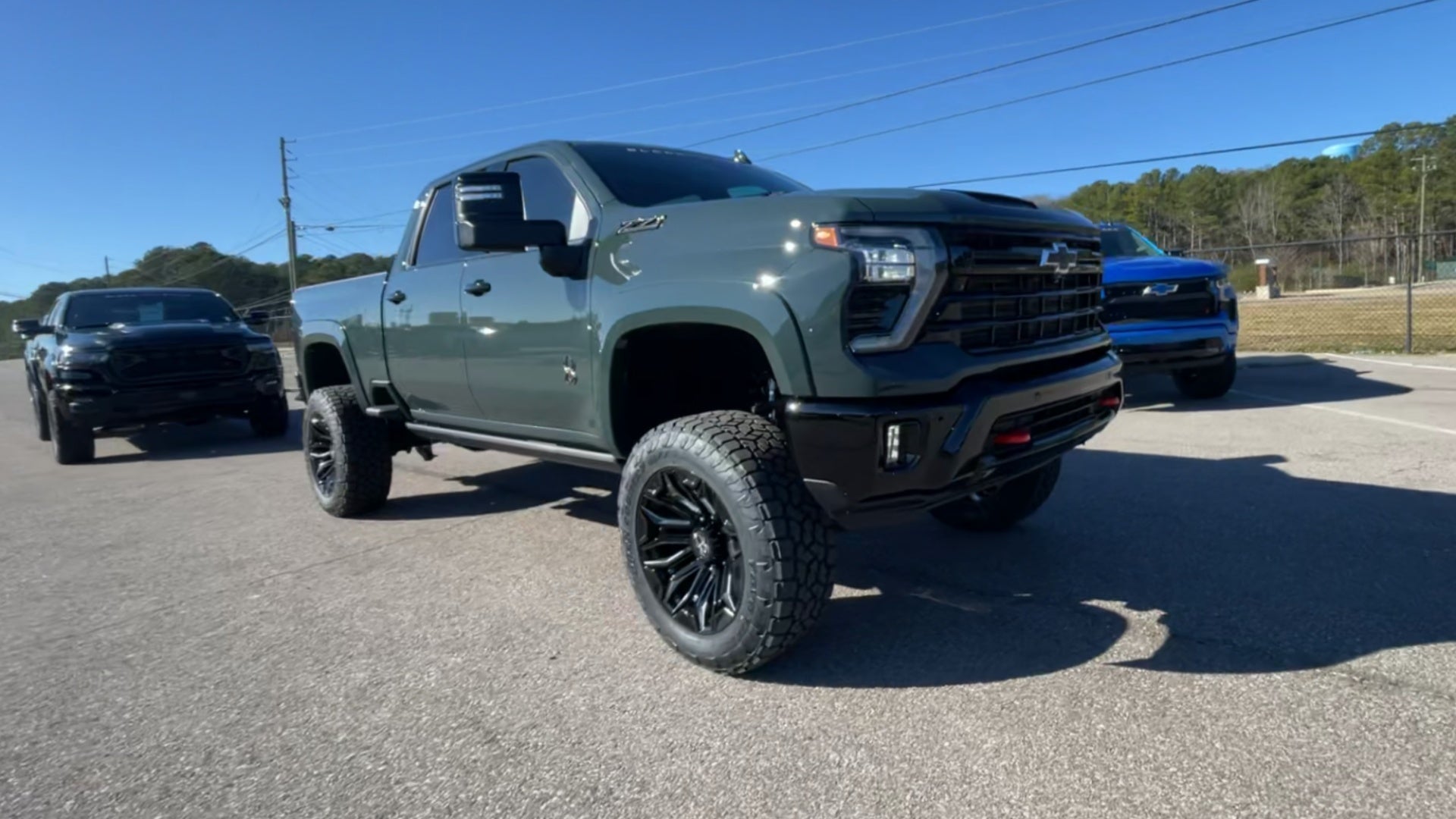 Vehicle Image 6