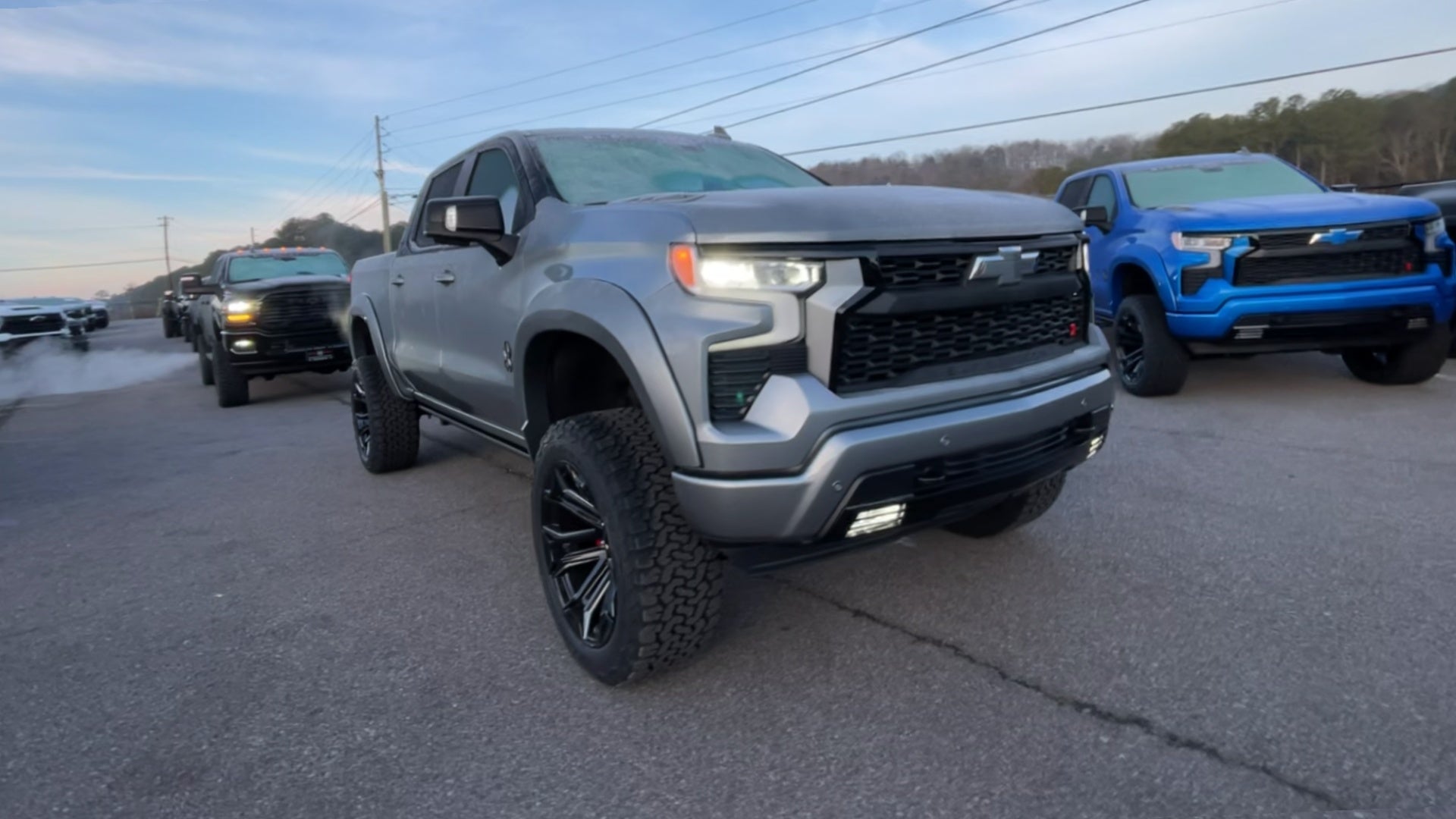 Vehicle Image 6
