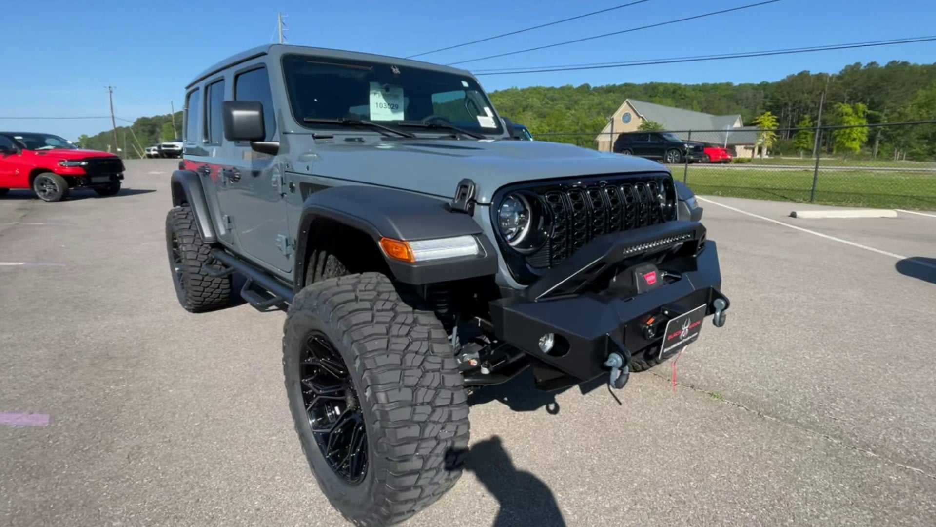 Vehicle Image 6