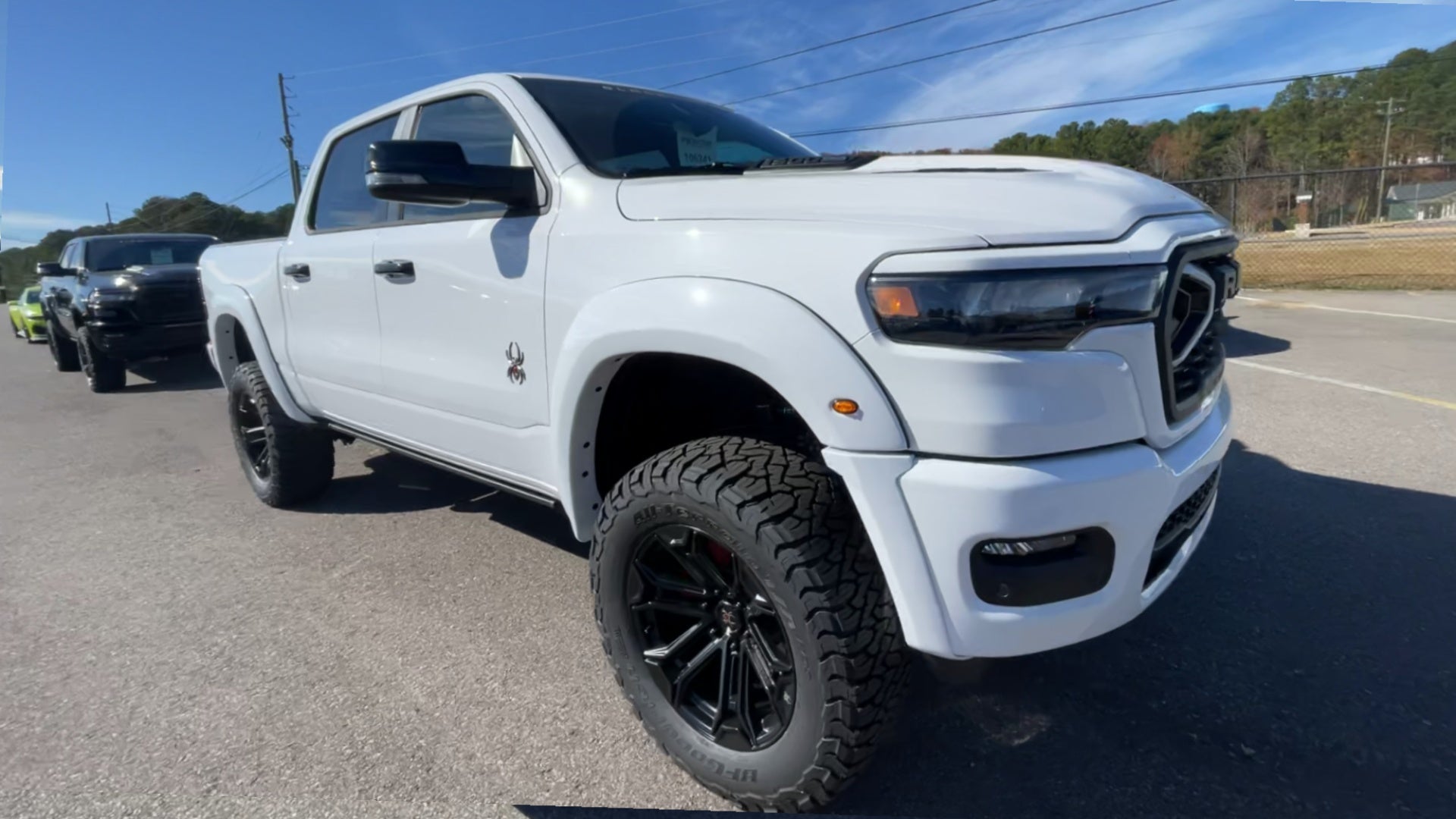 Vehicle Image 6