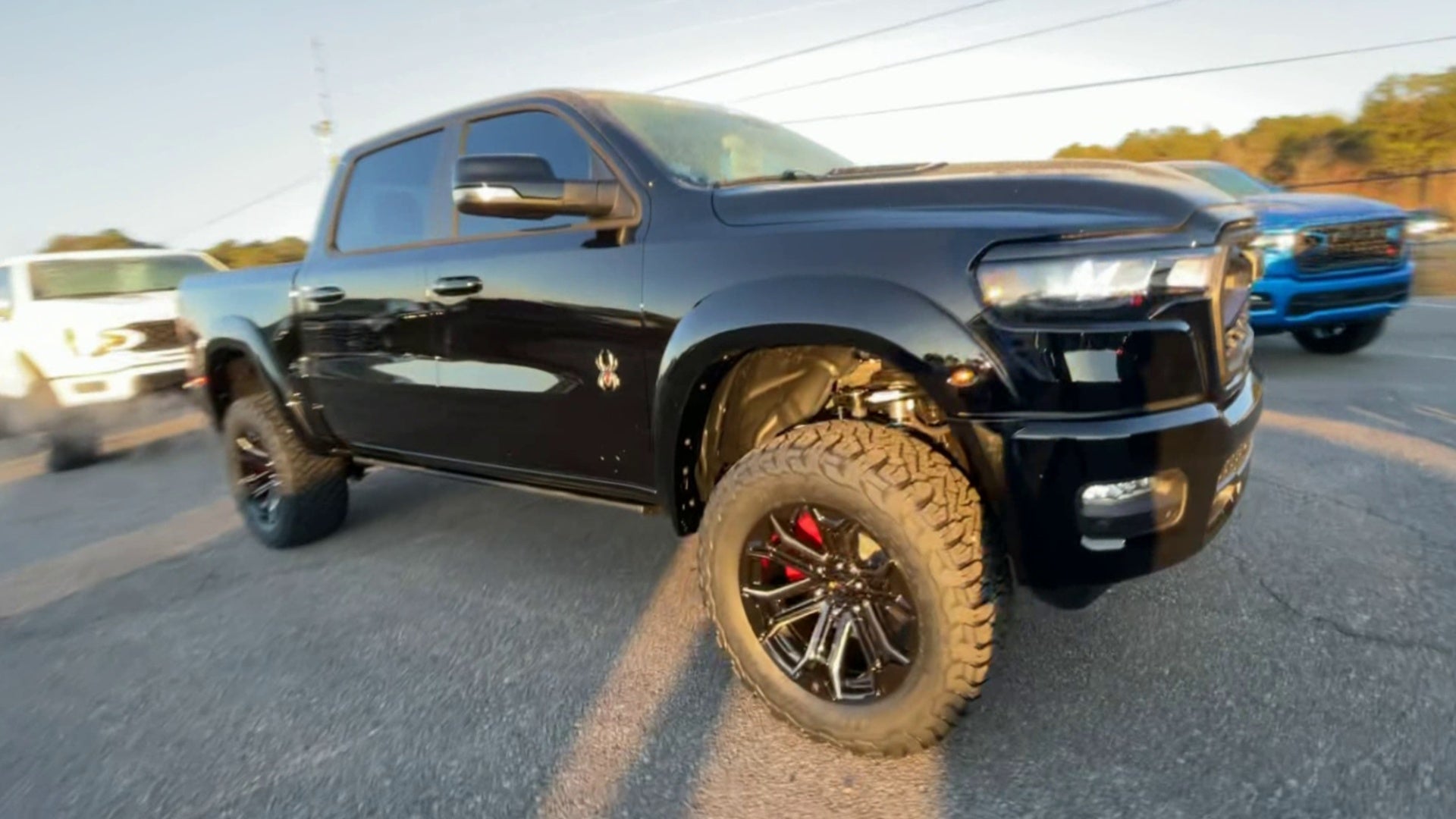 Vehicle Image 6