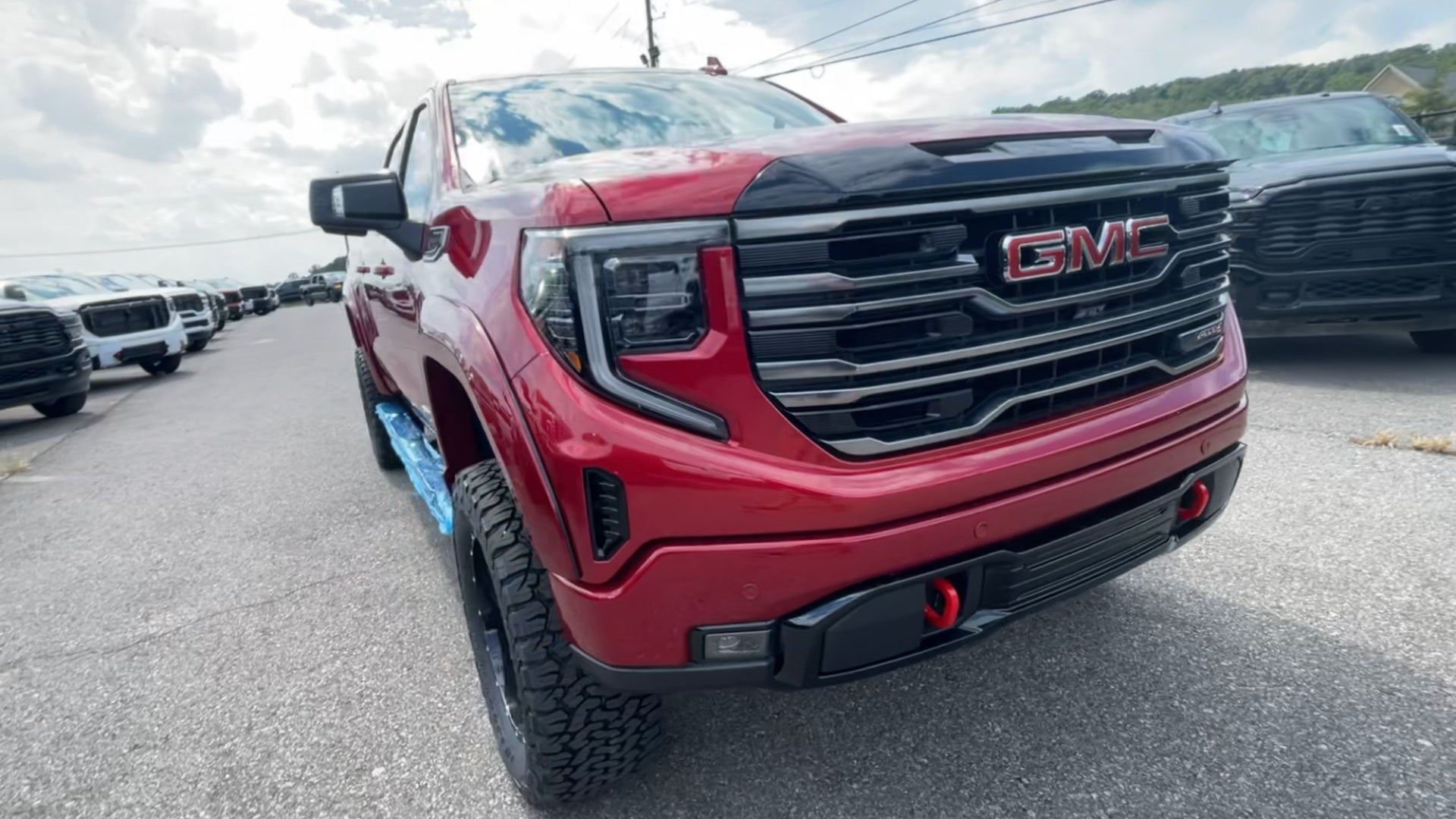 Vehicle Image 6