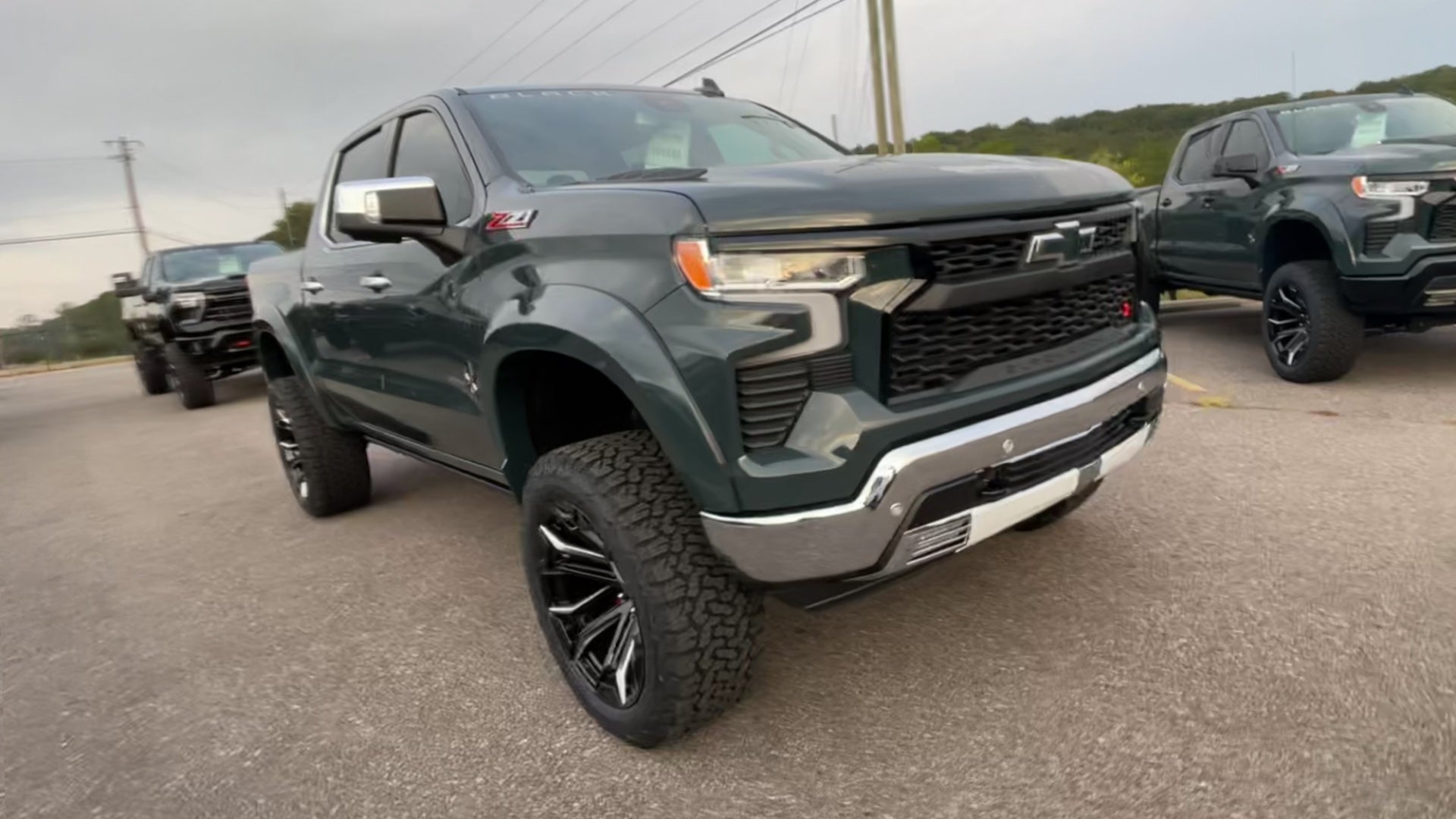 Vehicle Image 6