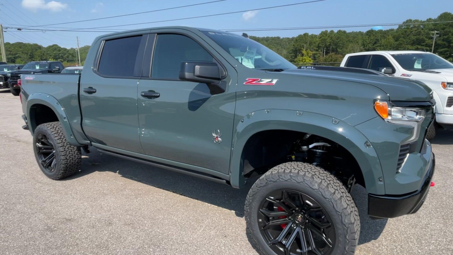 Vehicle Image 6