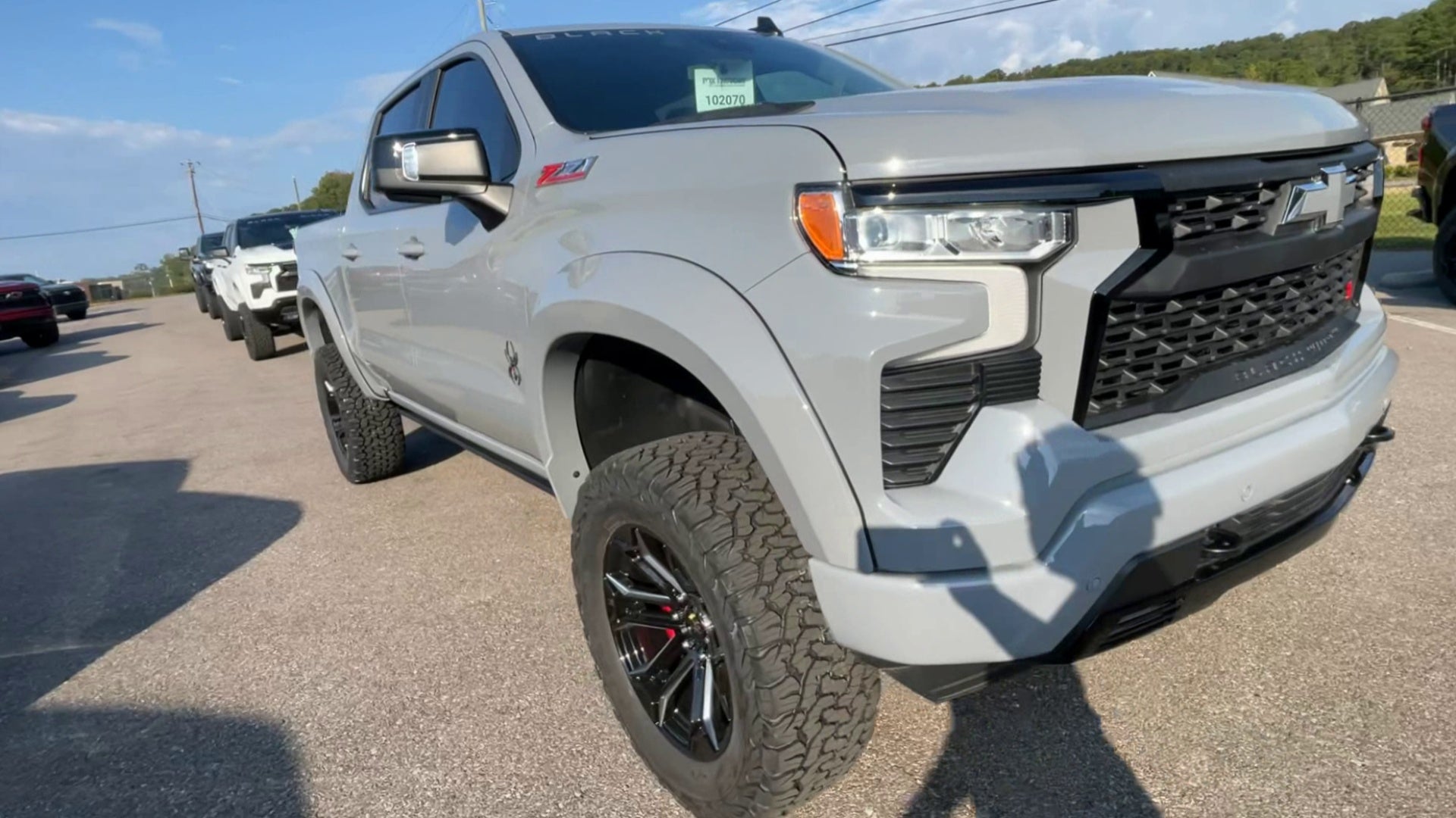 Vehicle Image 6