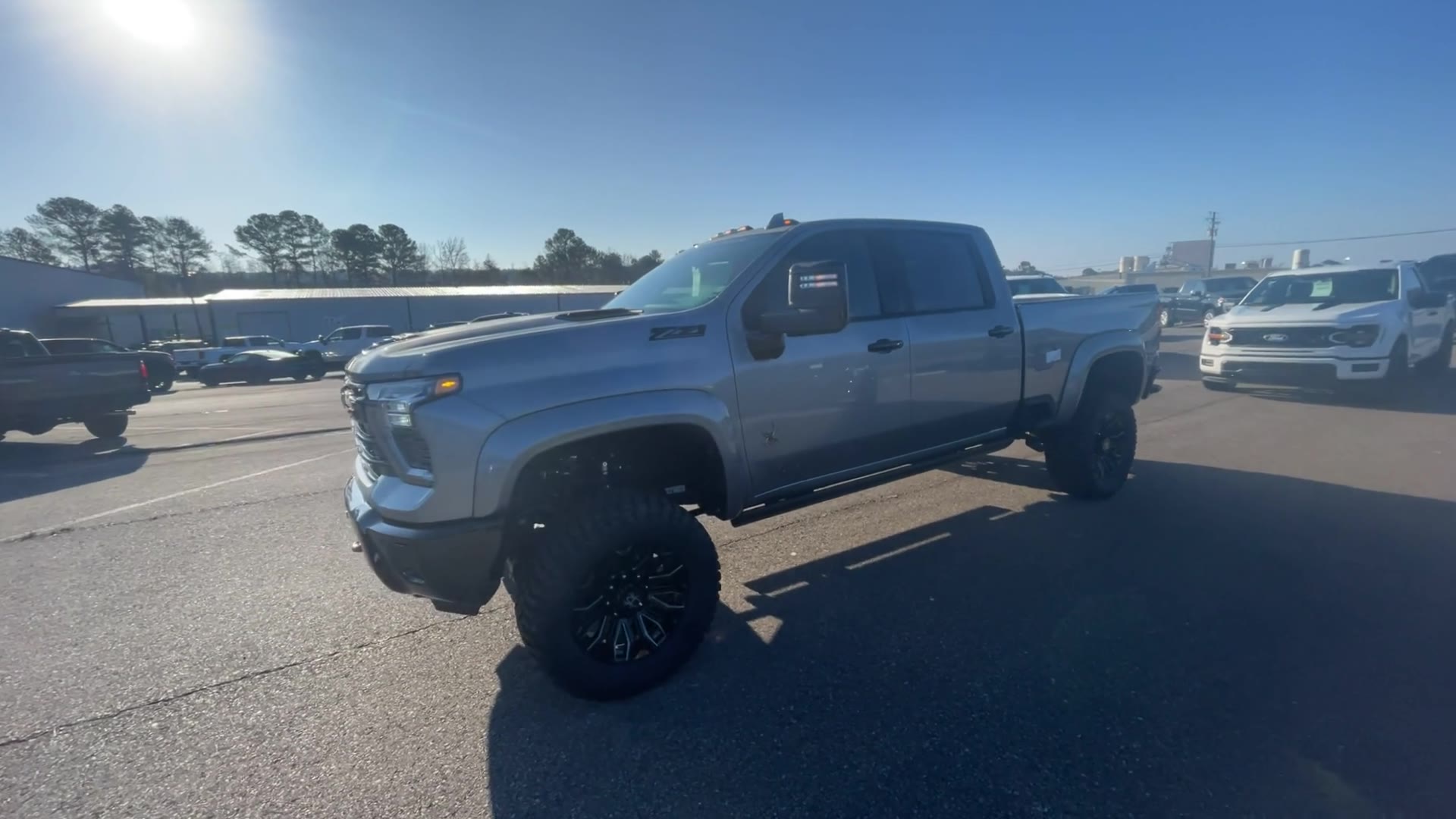 Vehicle Image 6