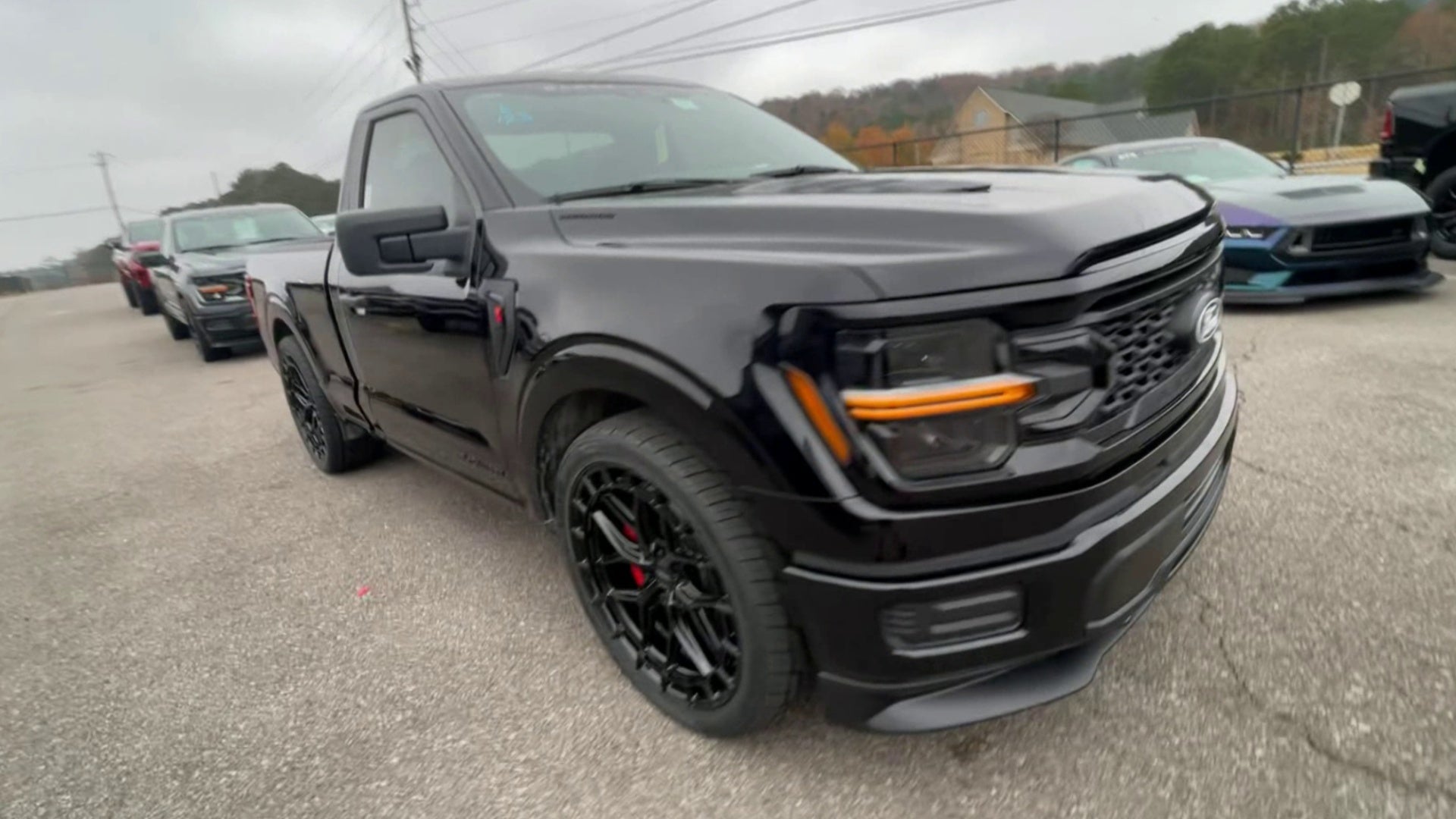 Vehicle Image 6