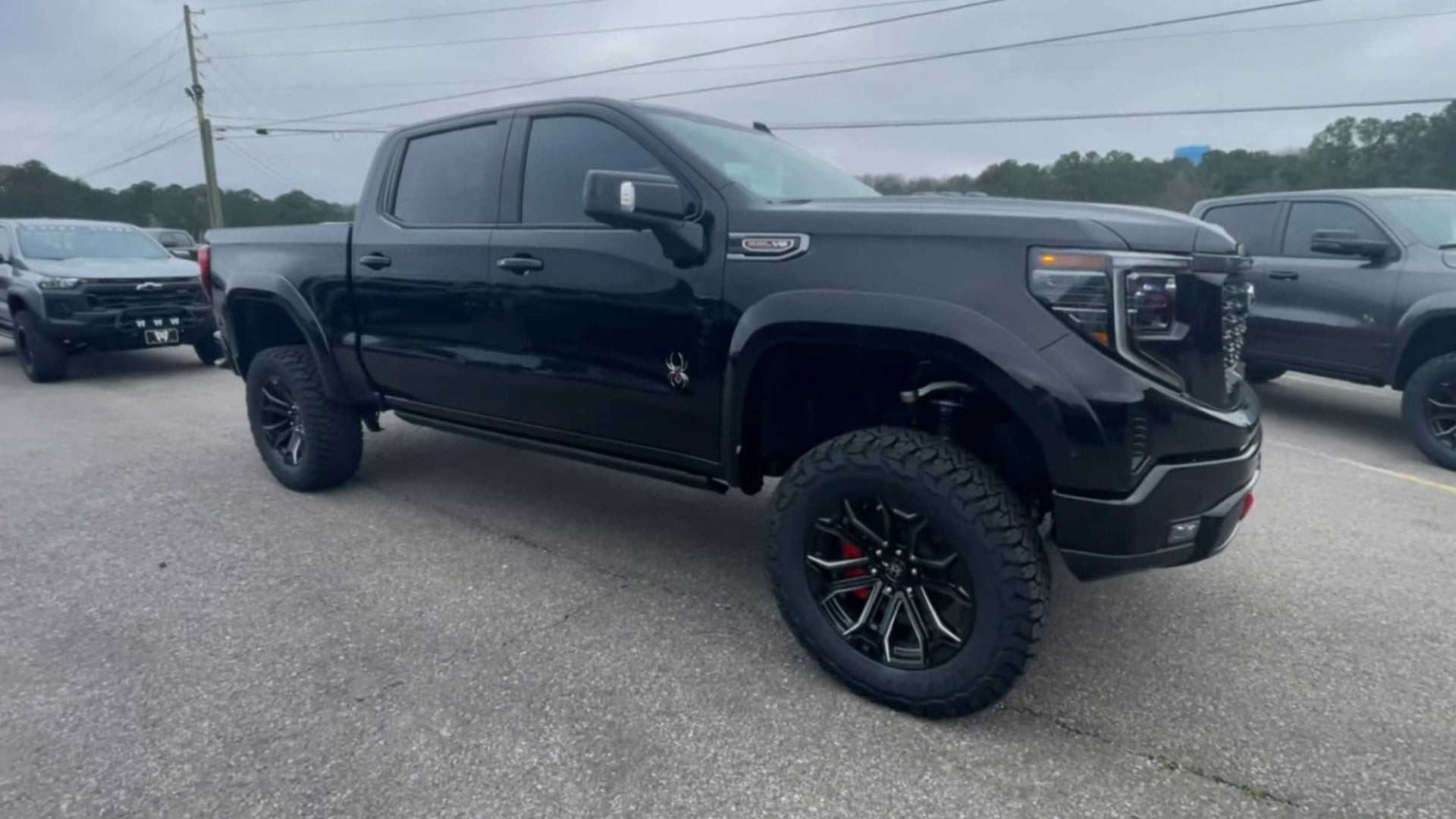 Vehicle Image 6