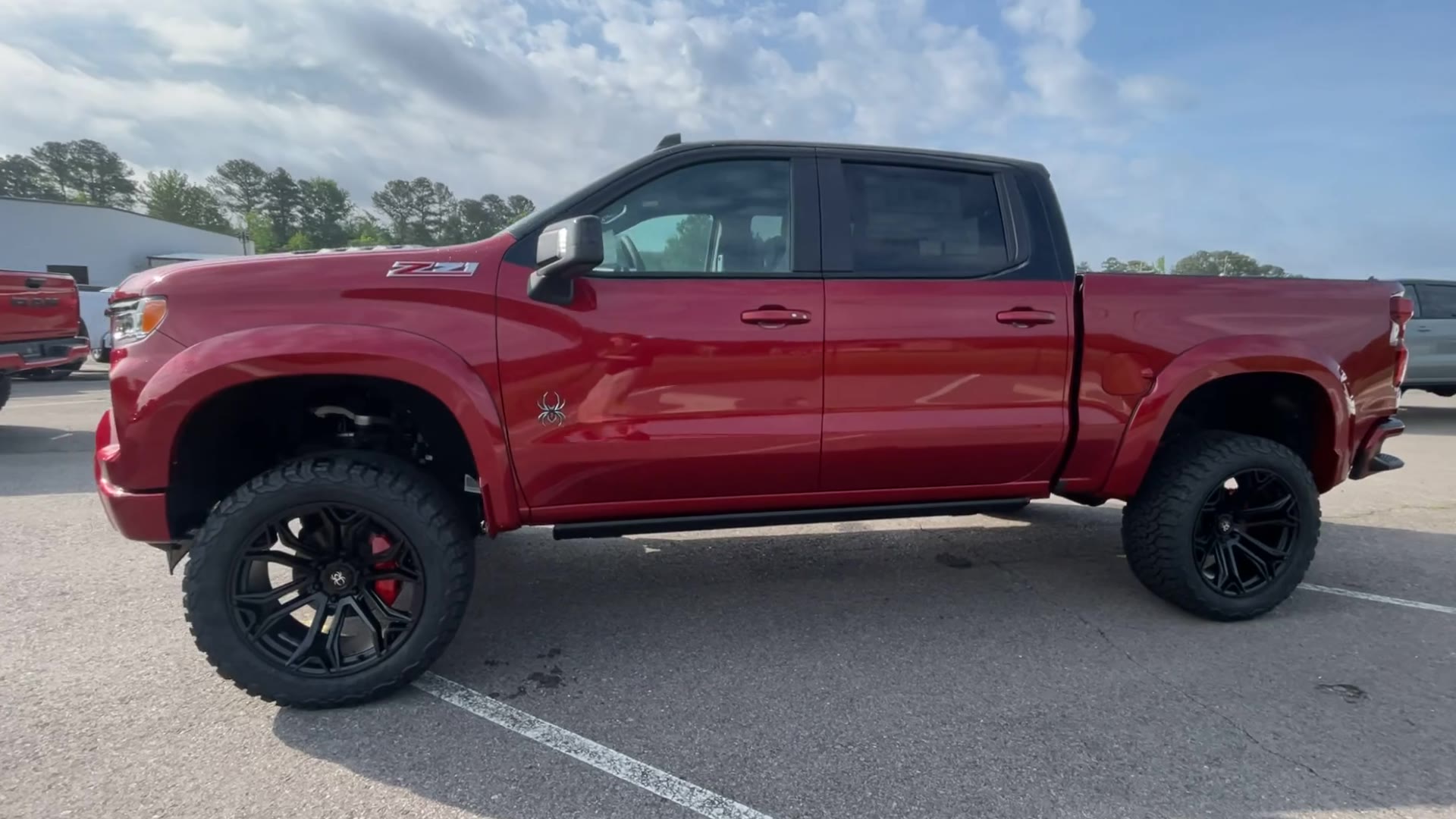 Vehicle Image 6