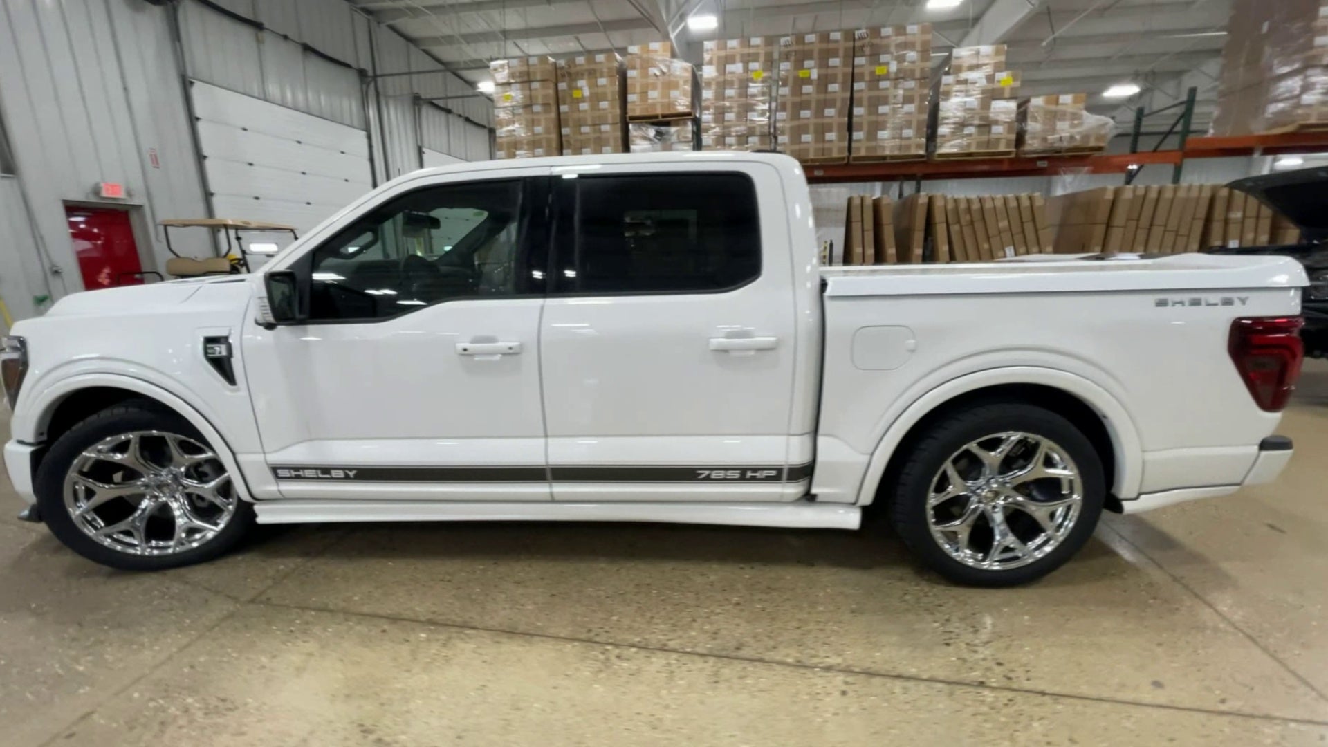 Vehicle Image 6