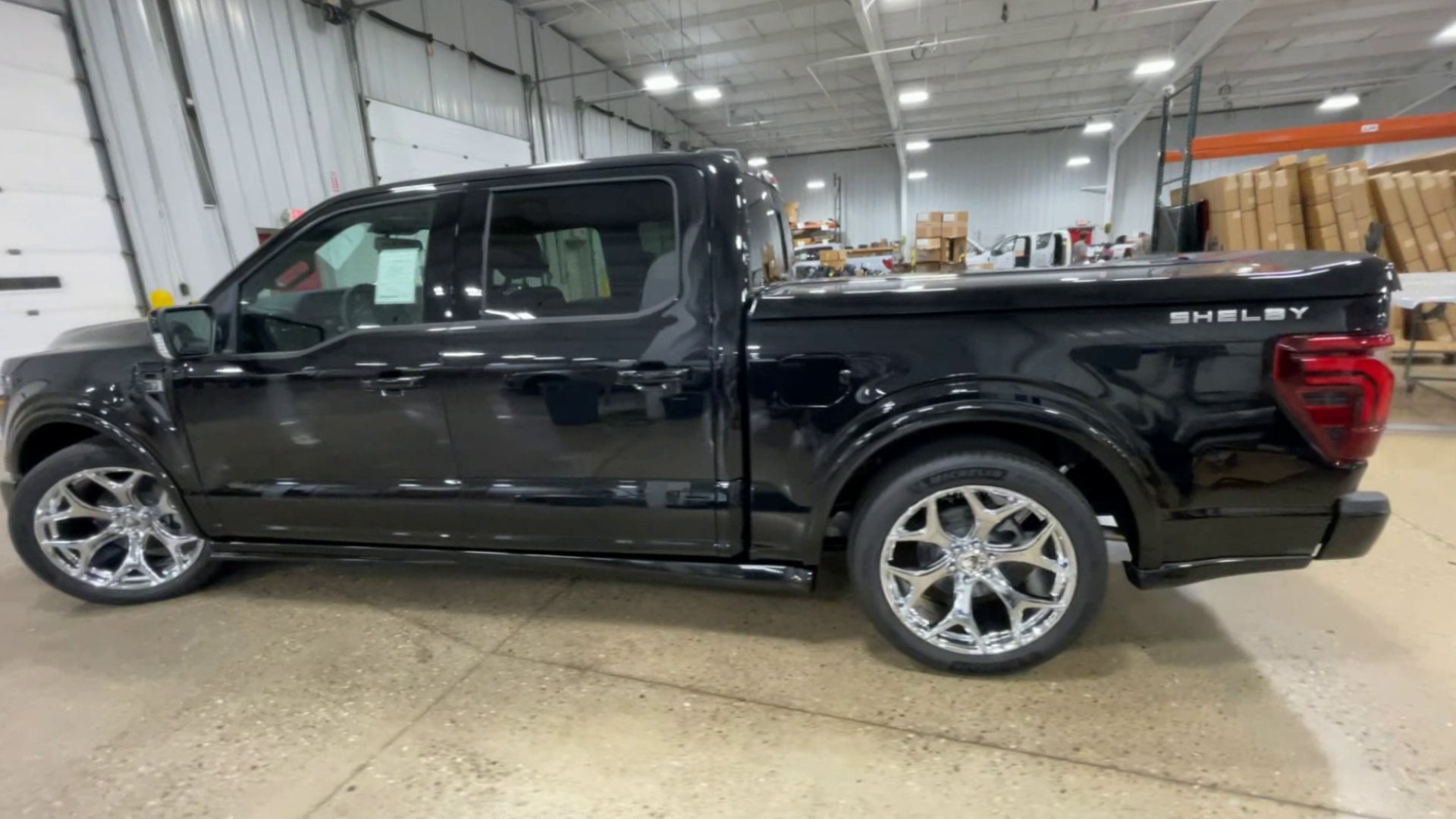 Vehicle Image 6