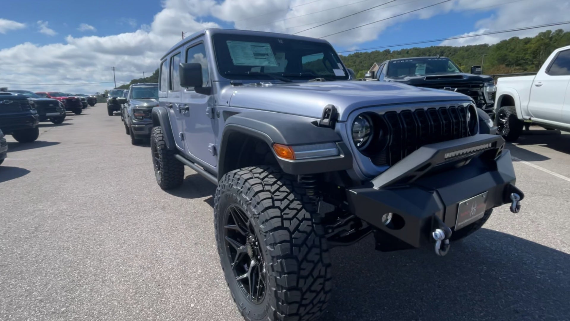 Vehicle Image 6