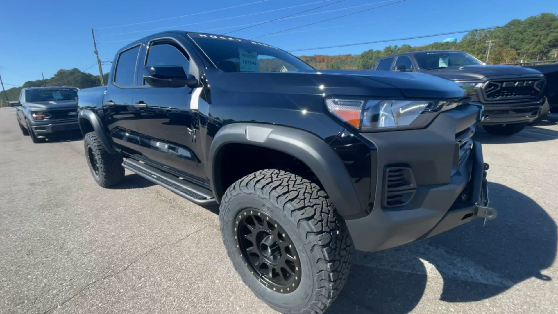 Vehicle Image 6