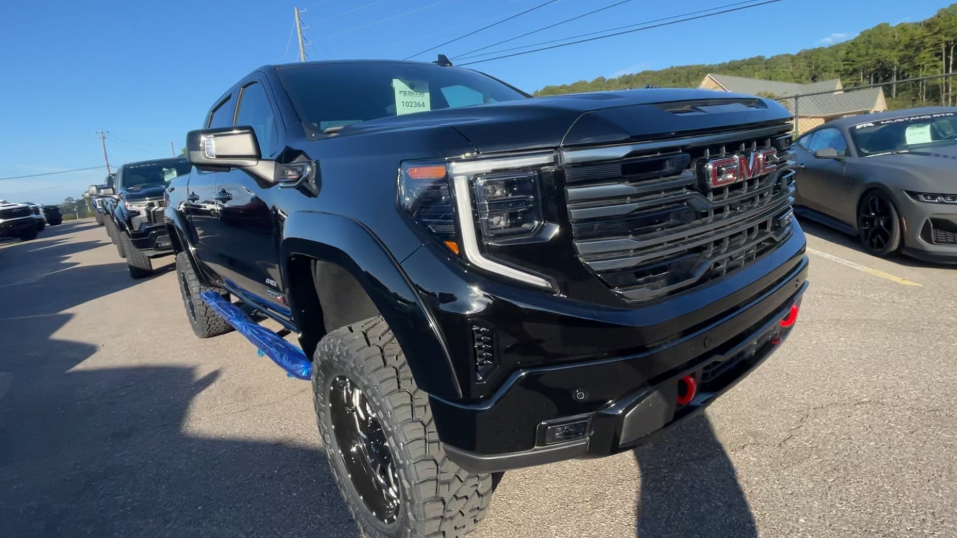 Vehicle Image 6