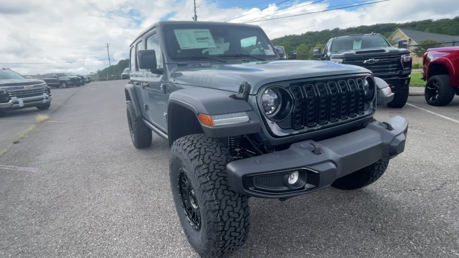 Vehicle Image 6