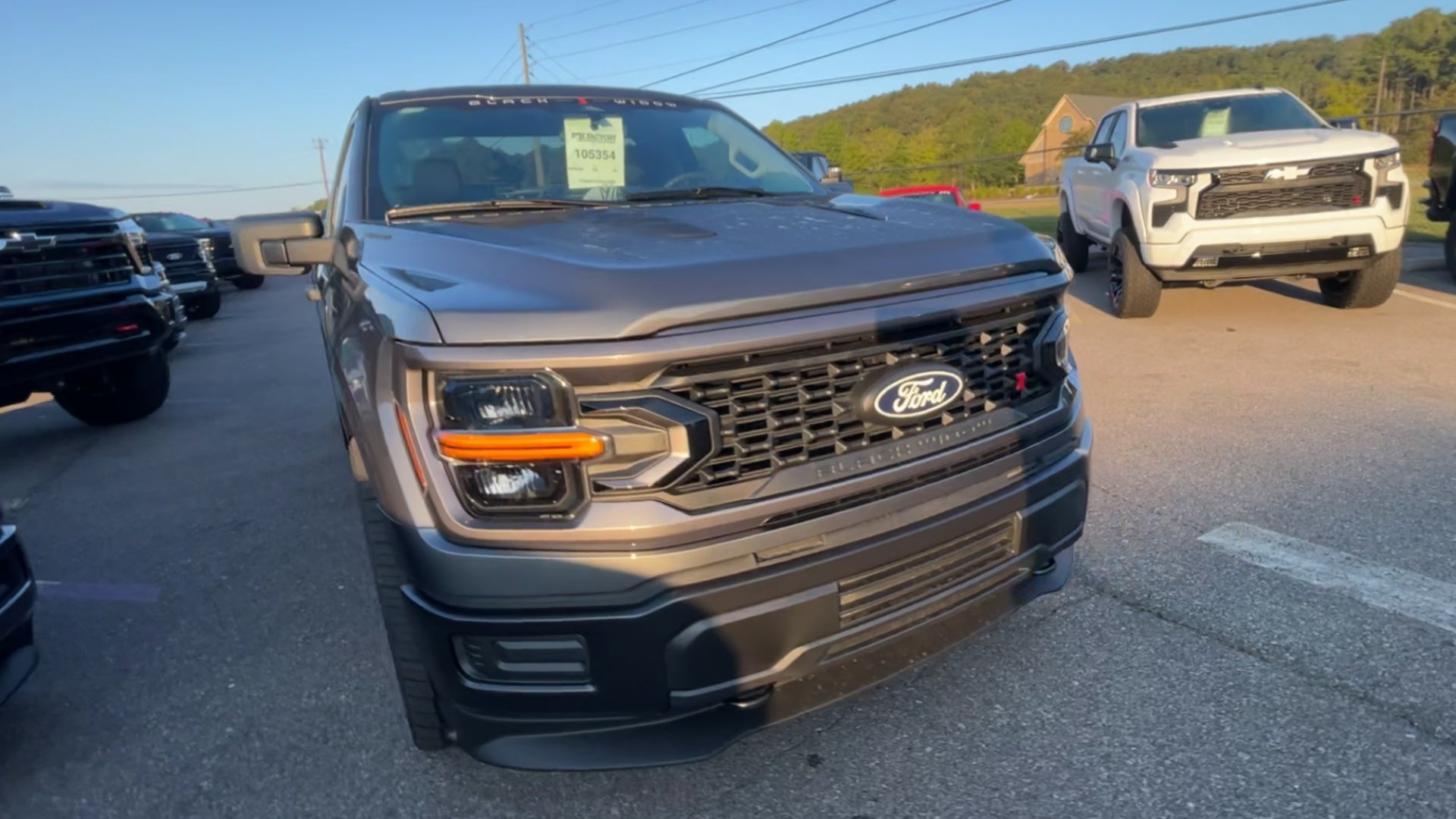 Vehicle Image 6