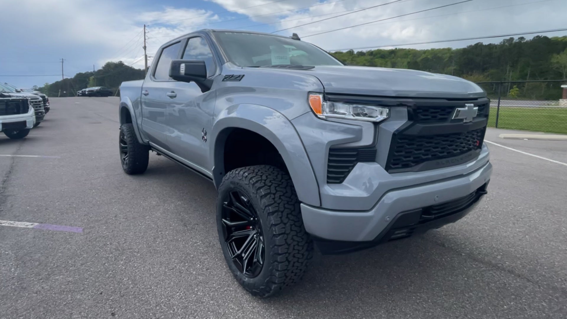 Vehicle Image 6