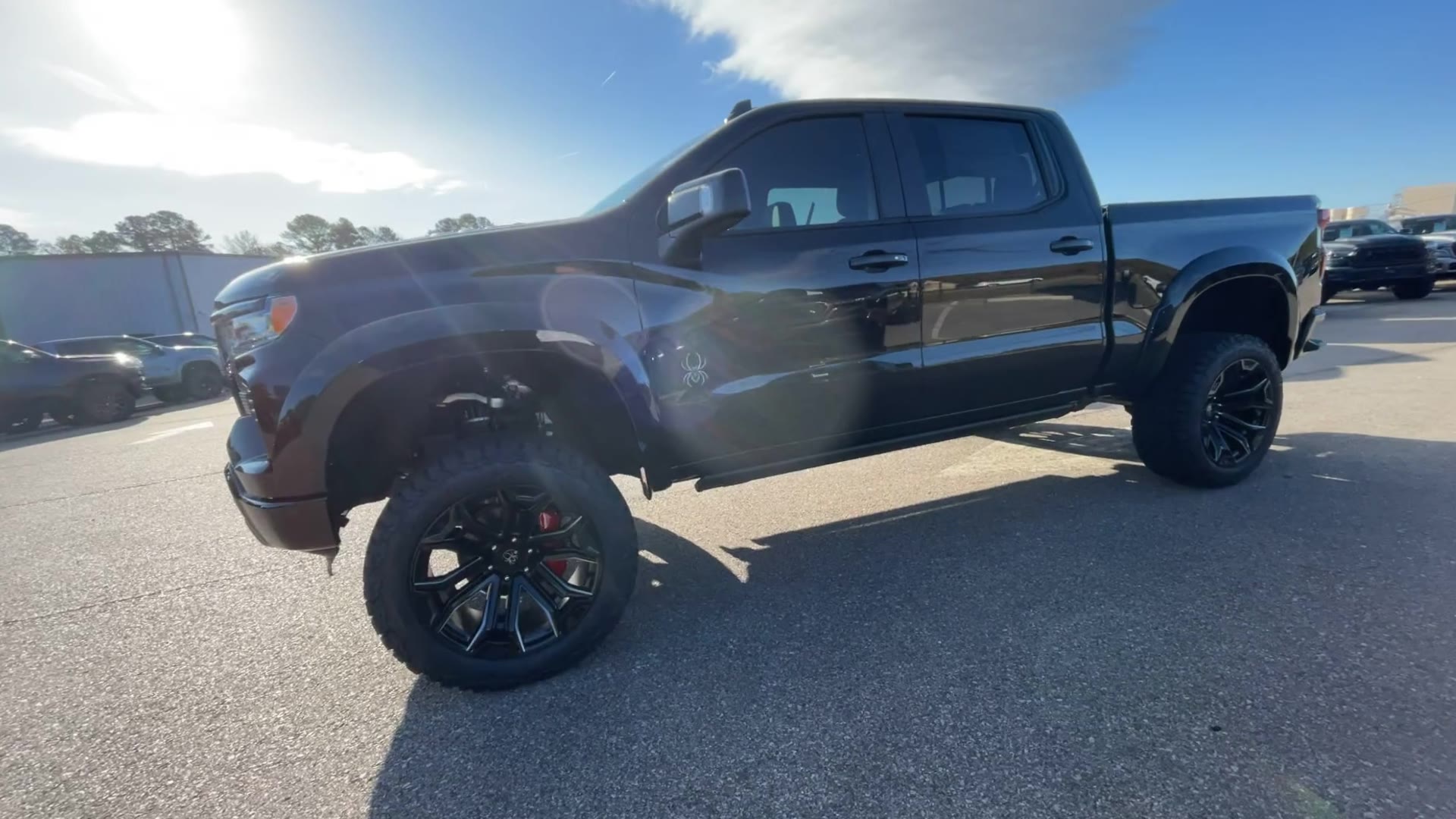 Vehicle Image 6