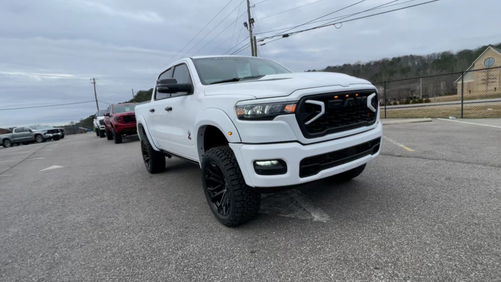 Vehicle Image 6