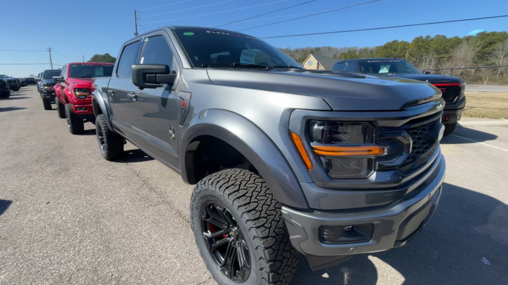 Vehicle Image 6