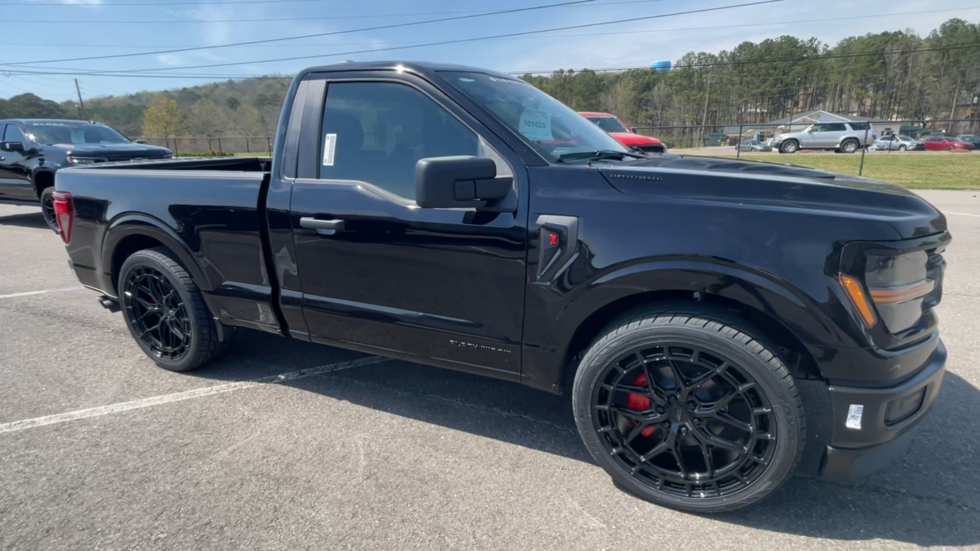 Vehicle Image 6