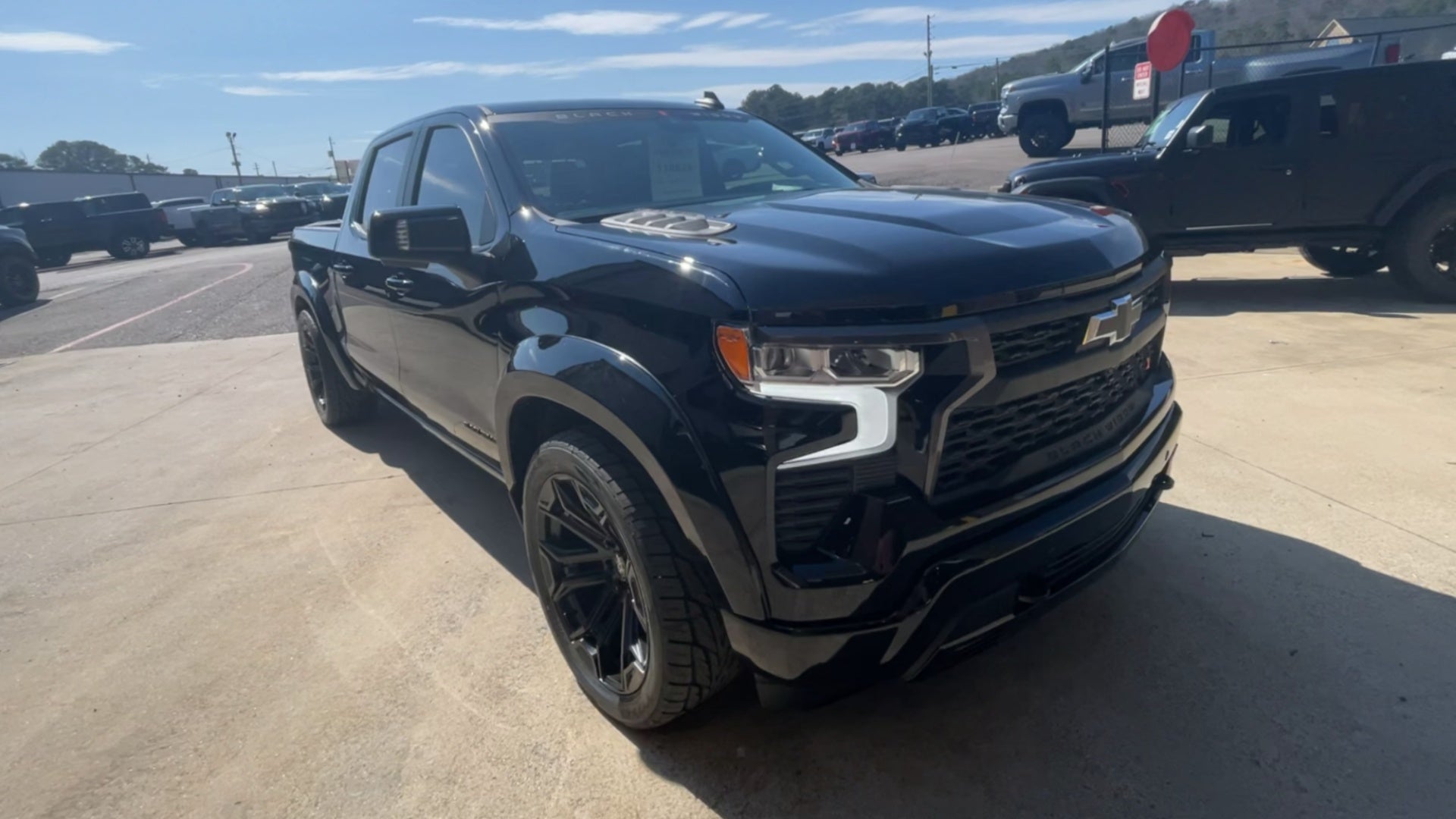 Vehicle Image 6